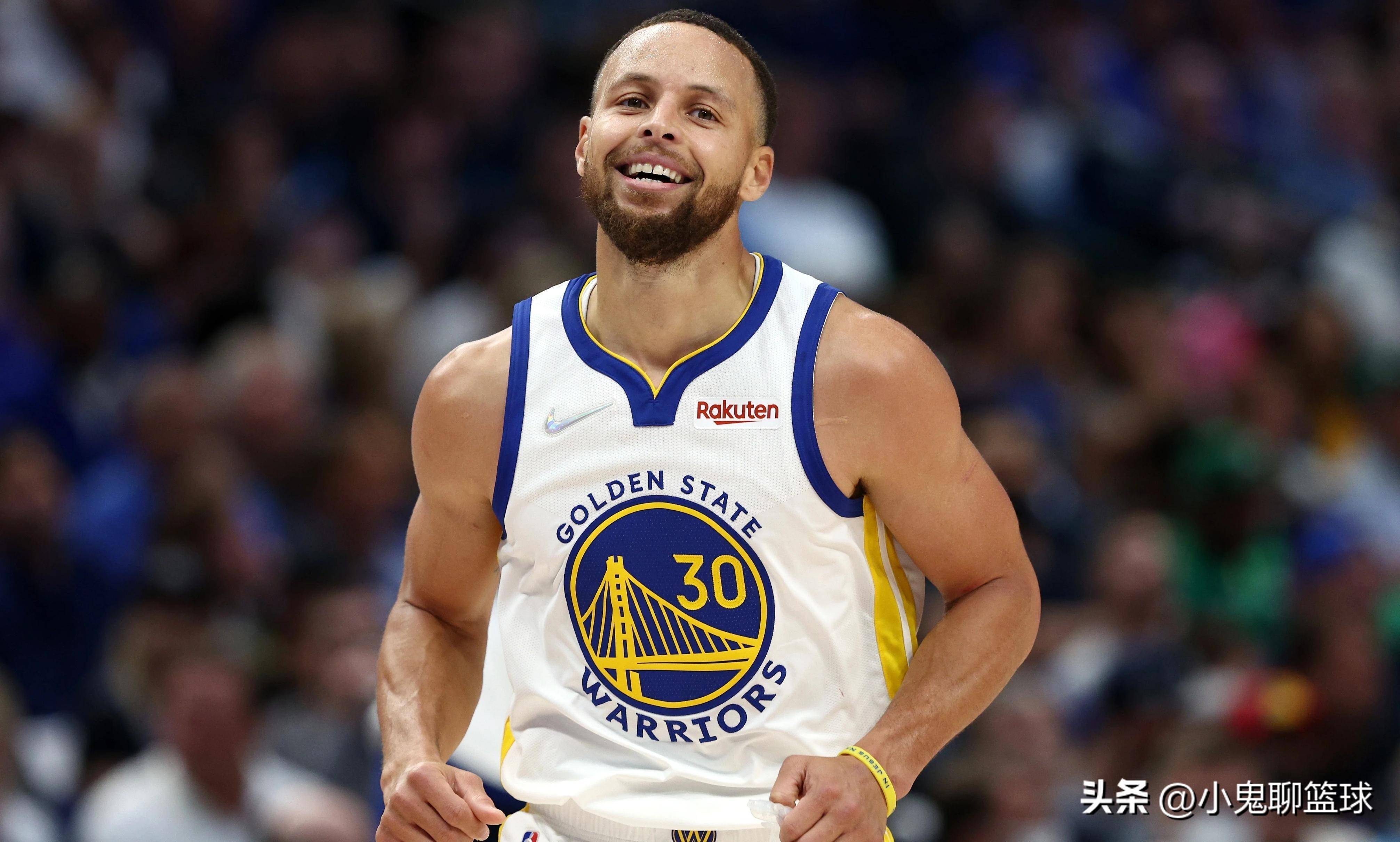 的NBA球