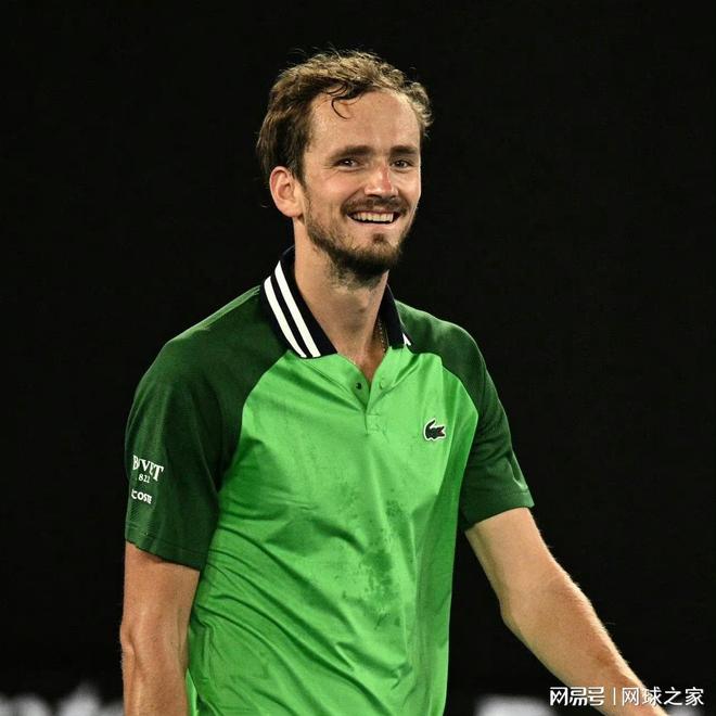 一个新的开 一个新的开