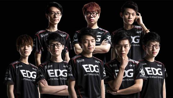 面对山体滑 面对山体滑