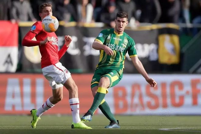 通过引入共 通过引入共