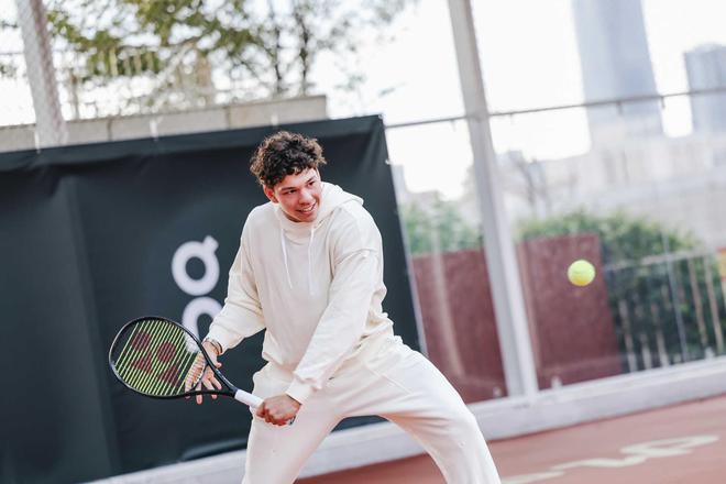 防守端的护 防守端的护