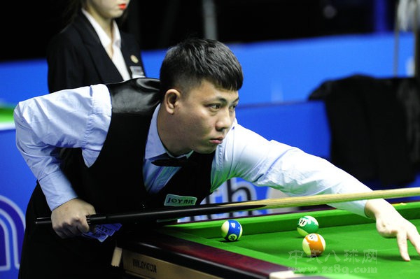 展示出她们 展示出她们